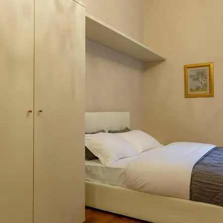 Apartment Comfortable Behind Arena Di